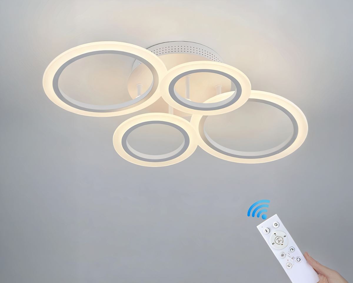 Lustre chambre ado plafonnier à quatre anneaux LED