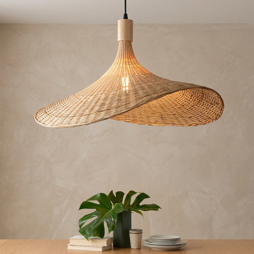 Grand lustre en rotin tressé forme chapeau, vue 2
