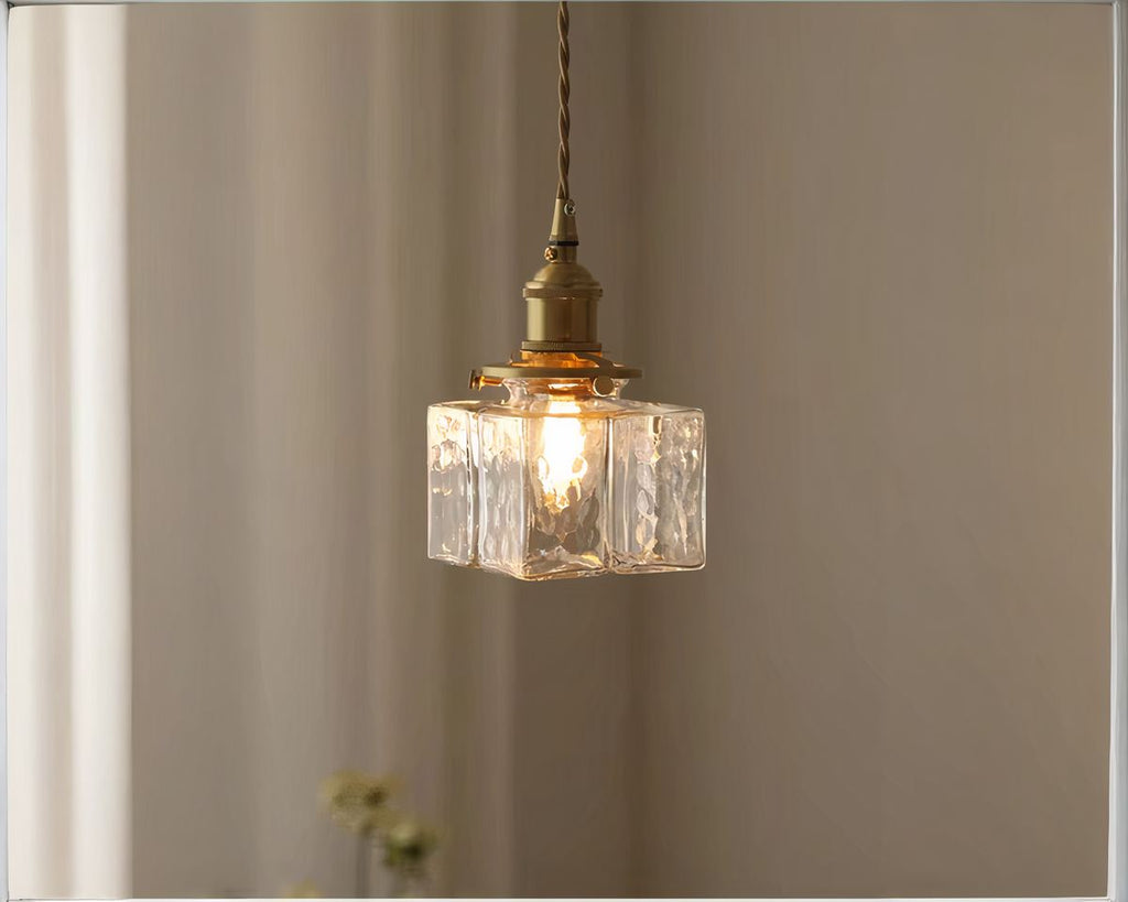 Lustre art déco cube en verre texturé et laiton, vue 9