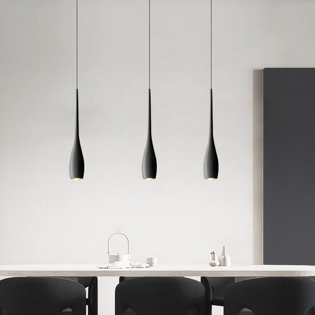 Lustre escalier goutte allongée en aluminium noir ou blanc