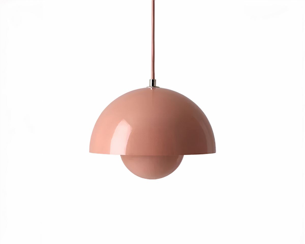 Lustre chambre ado bourgeon de fleur en métal coloré