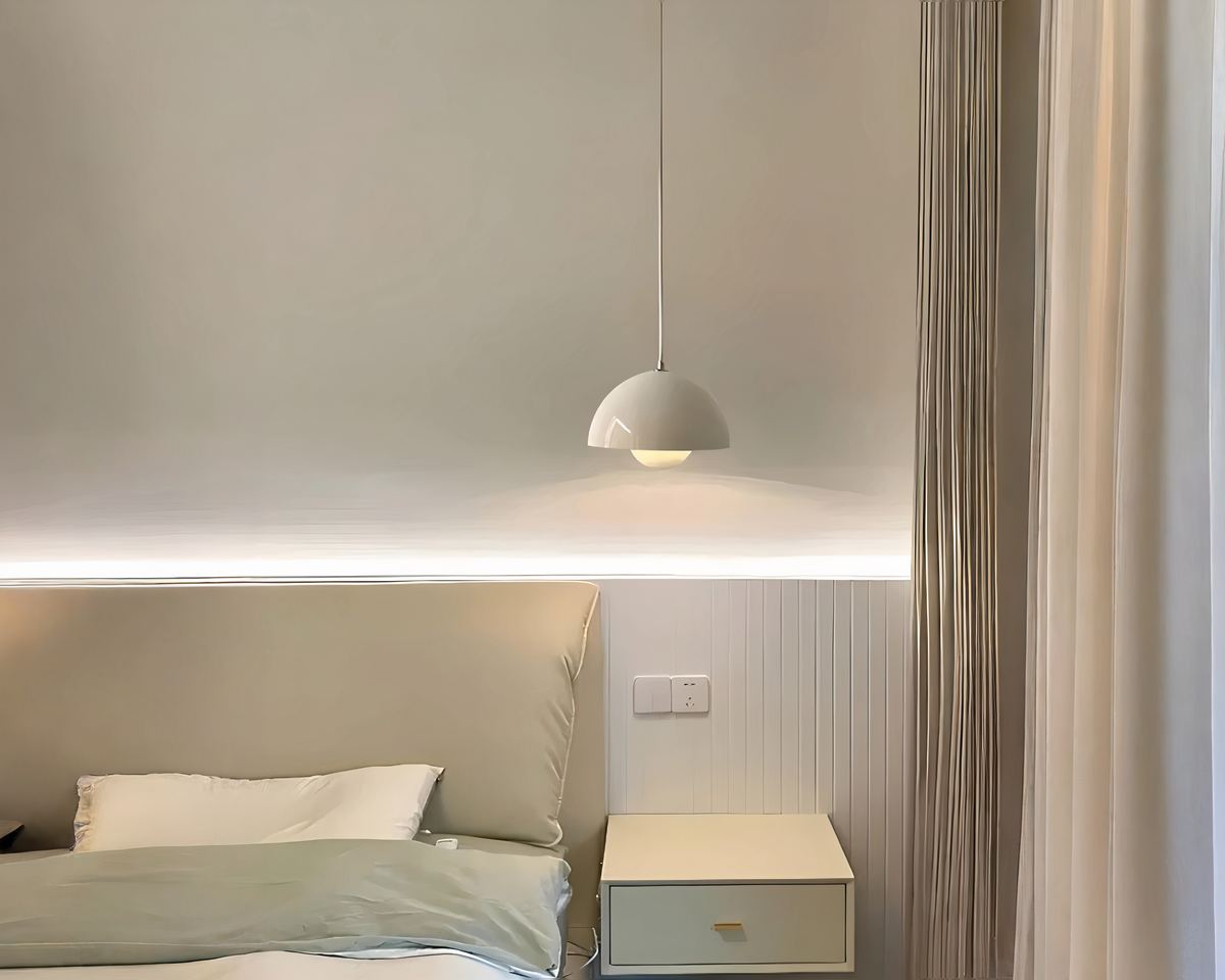 Lustre chambre ado bourgeon de fleur en métal coloré, vue 5