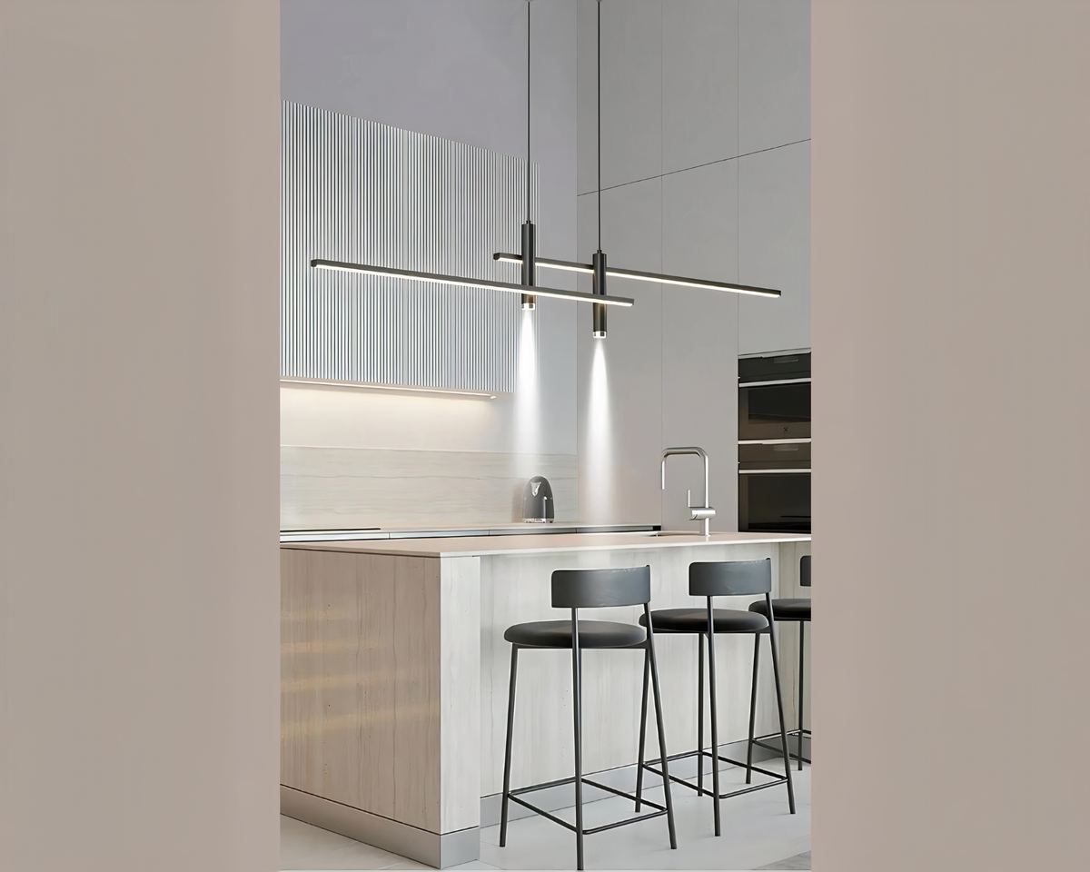 Lustre moderne à double barre et spots suspendus, vue 4