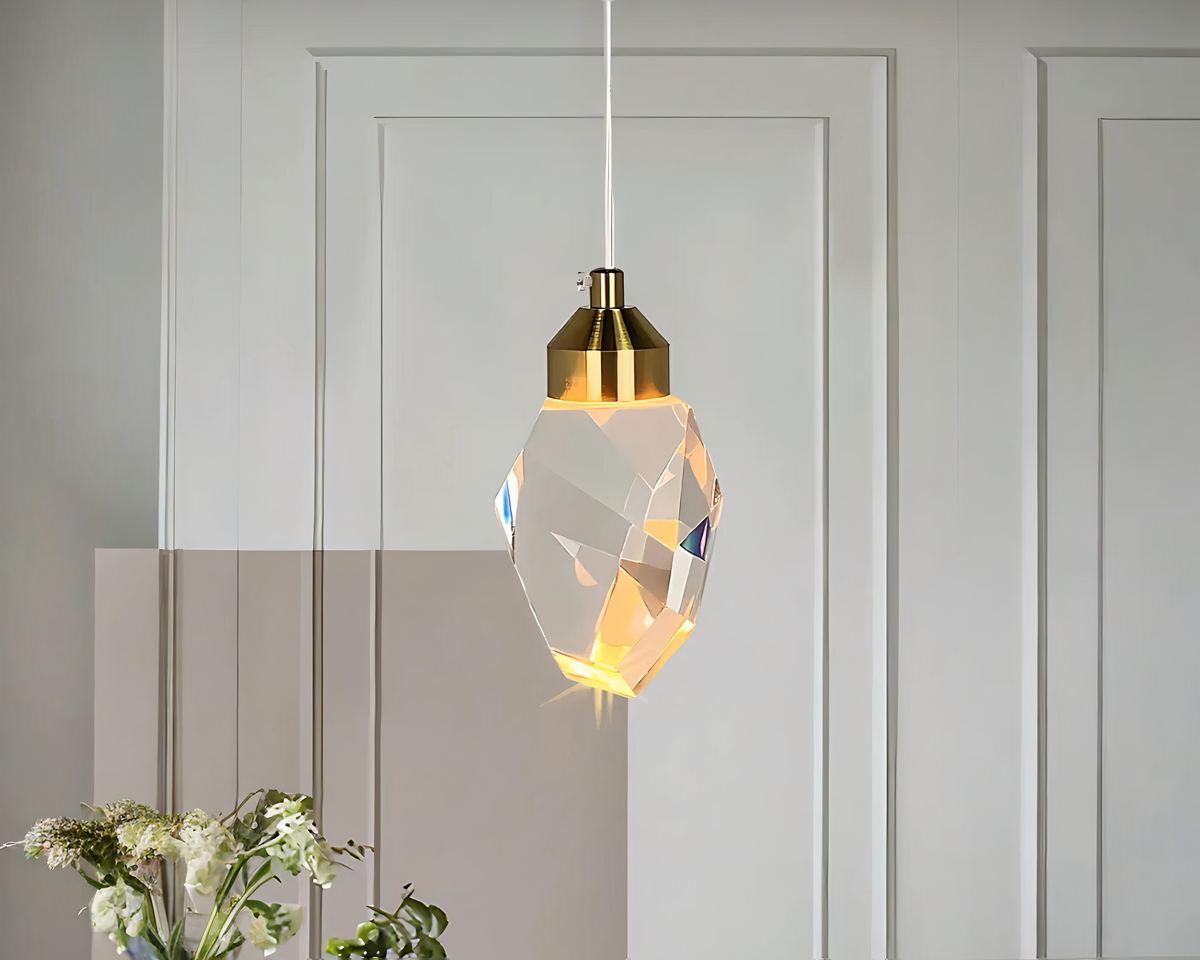 Lustre LED petite pampille de cristal à facettes