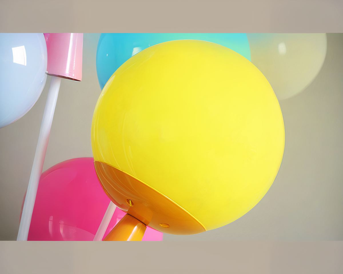 Lustre en bambou maison volante et ballons colorés, vue 7