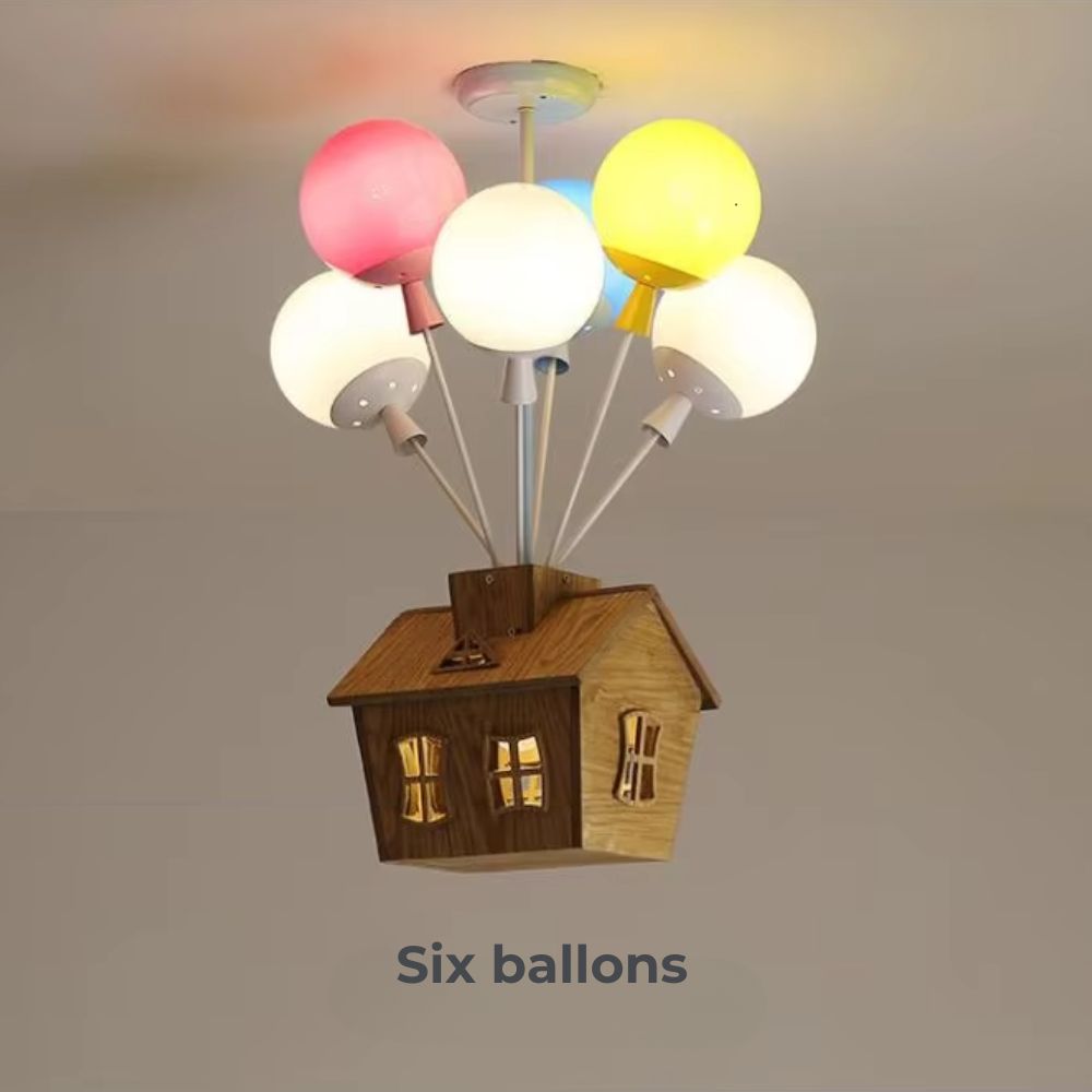 Lustre en bambou maison volante et ballons colorés, vue 13