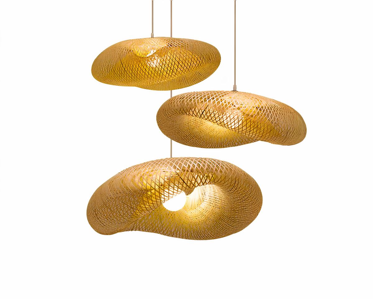 Lustre japonais chapeau en bambou tressé, vue 5