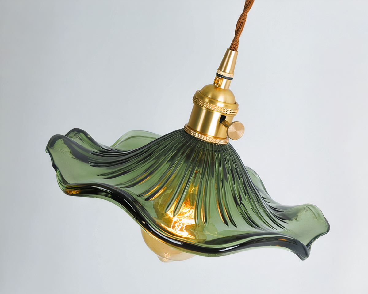 Lustre ancien fleur en verre coloré sur câble torsadé, vue 4