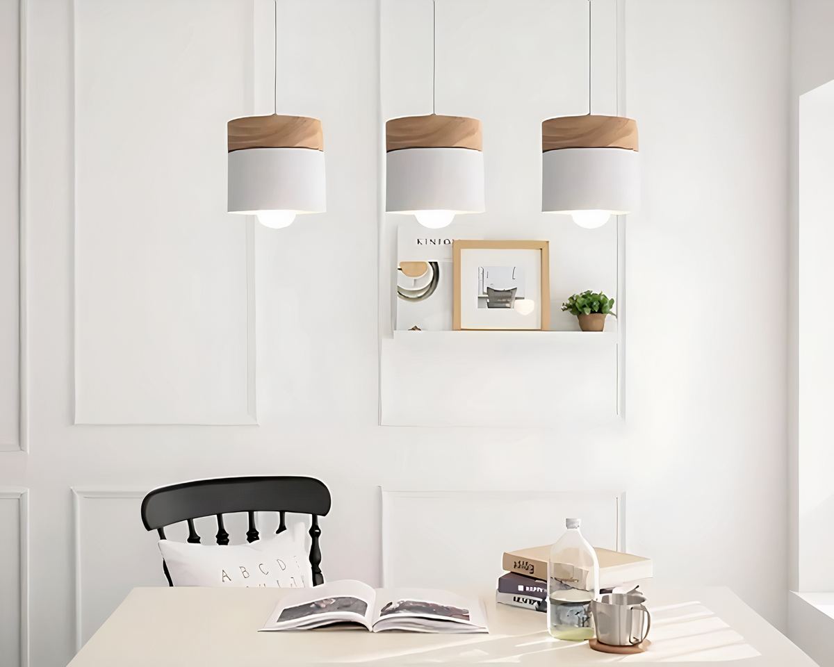 Lustre scandinave petit cylindre en métal mat et bois, vue 4