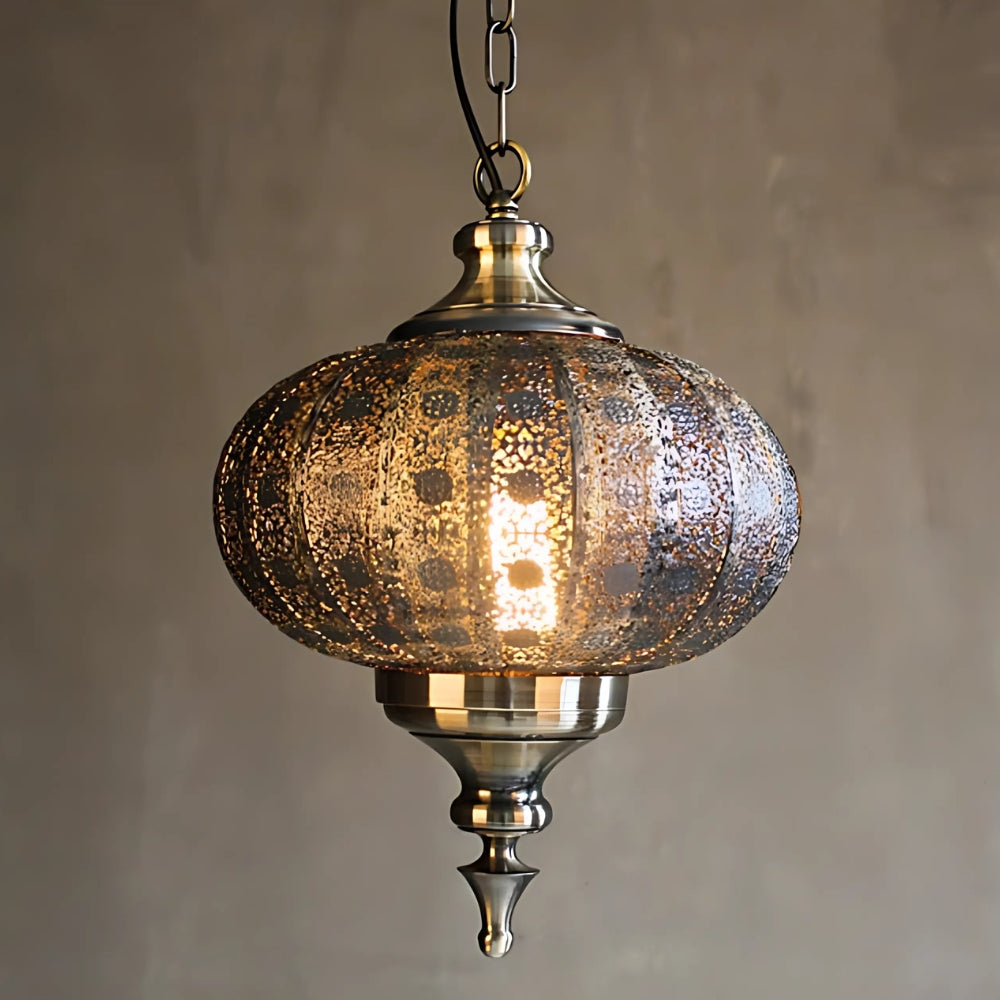 Lustre marocain doré à découpes géométriques, vue 5