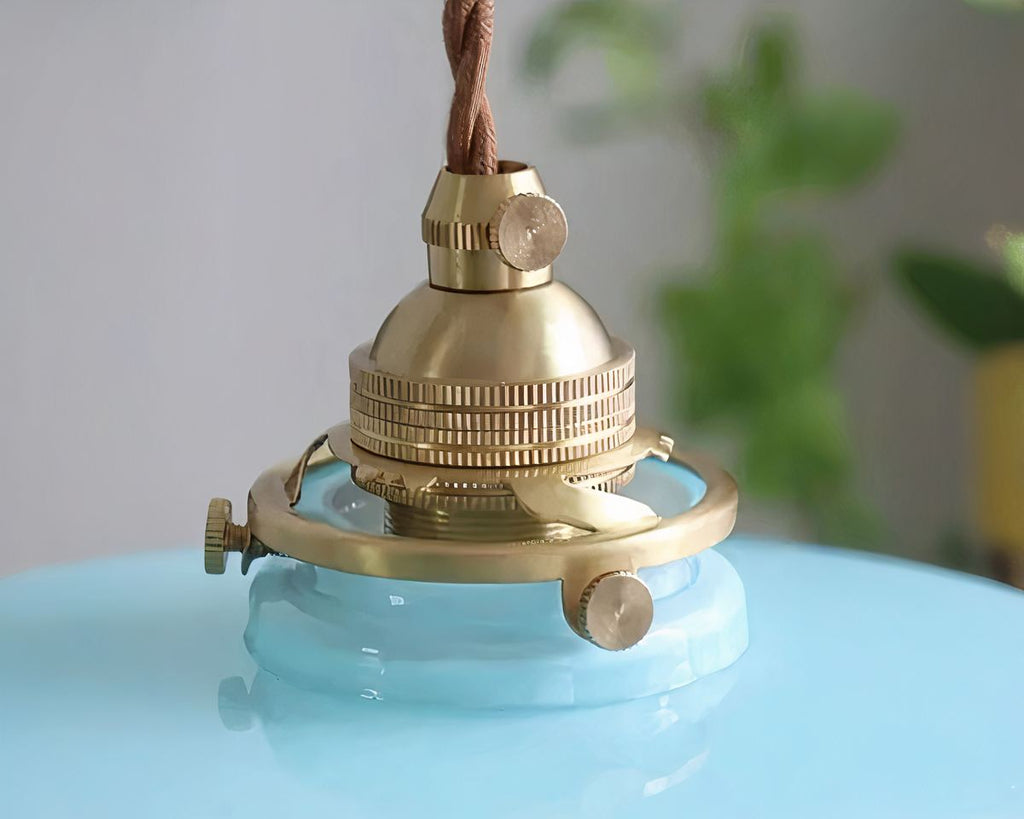Lustre opaline pastel à collerette ondulée, vue 6