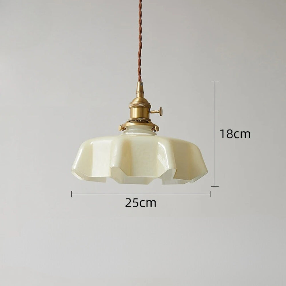 Lustre opaline pastel à collerette ondulée, vue 12