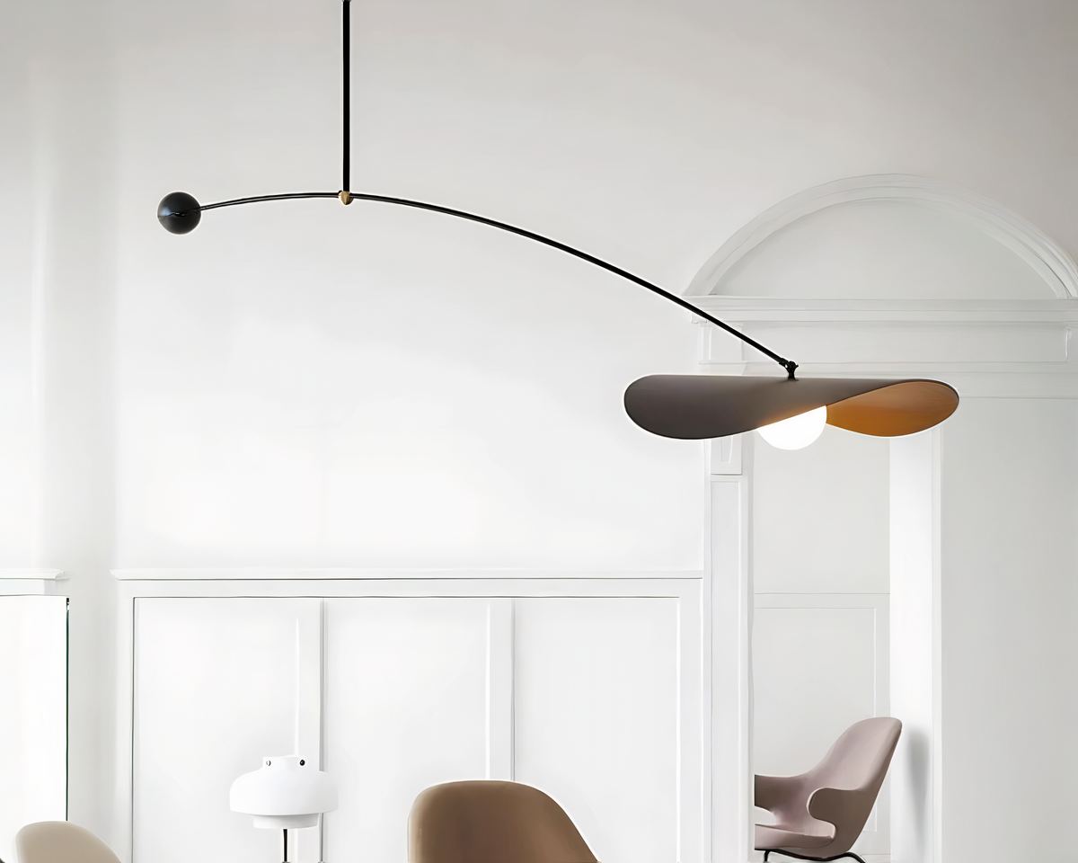 Lustre design à long bras suspendu et abat-jour orientable, vue 6