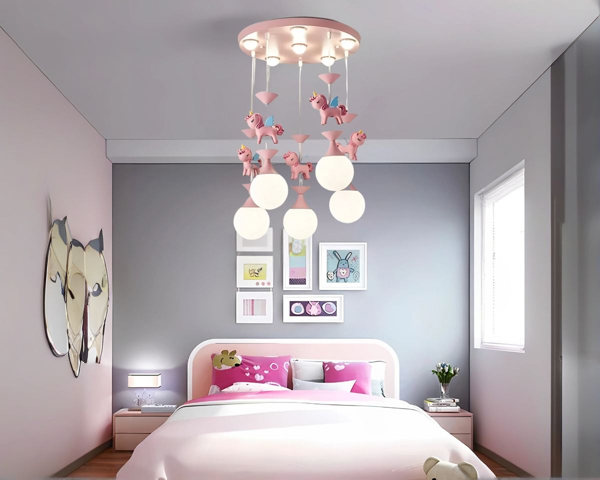 Lustre chambre manège rose et licornes en résine, vue 5