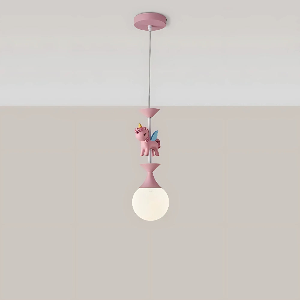 Lustre chambre manège rose et licornes en résine, vue 10
