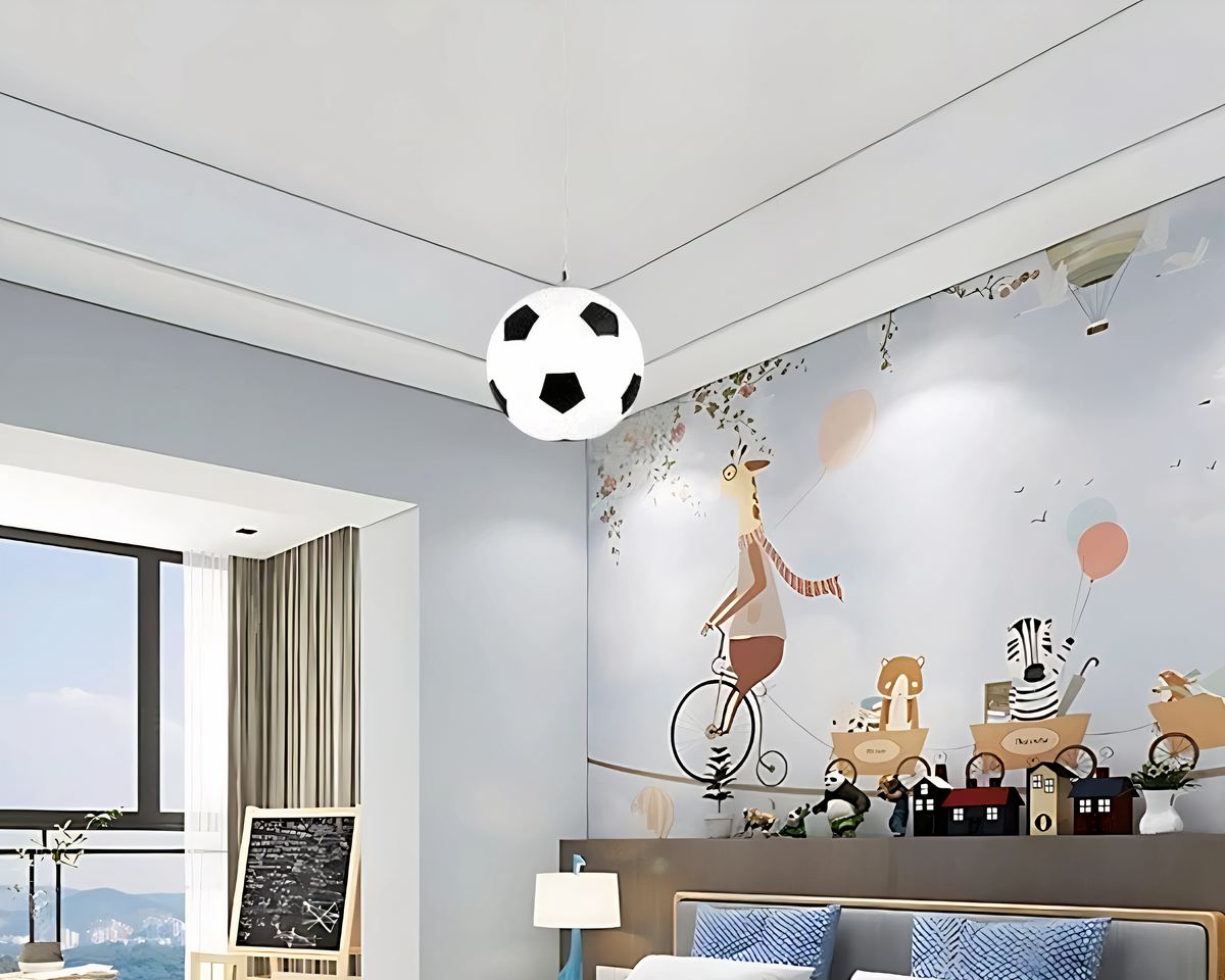 Lustre chambre ballon de football en verre et métal, vue 5
