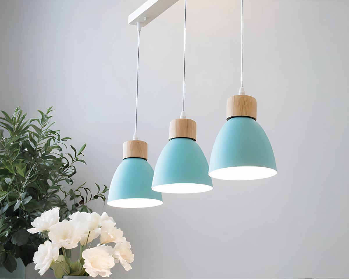 Lustre 3 suspensions dômes colorés en aluminium
