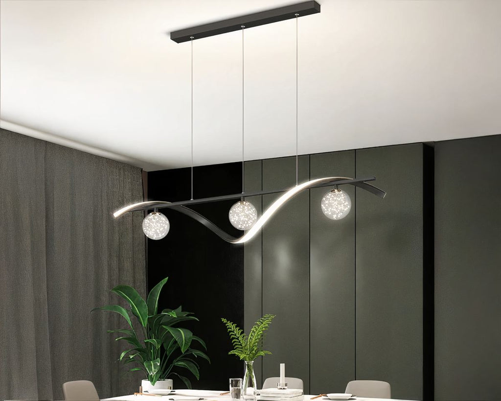 Lustre design vague de métal et sphères en verre