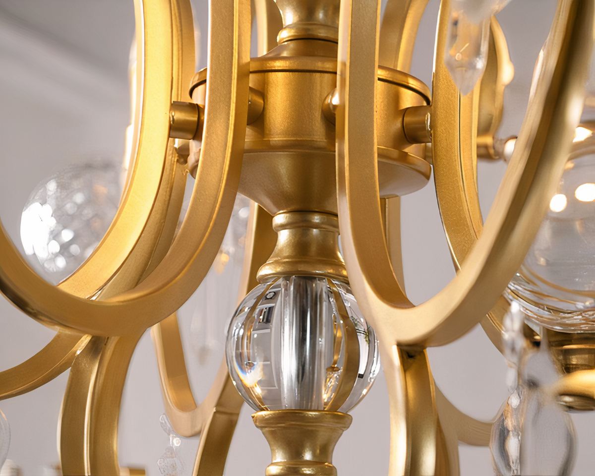Lustre cristal hollandais doré à six bras, vue 3