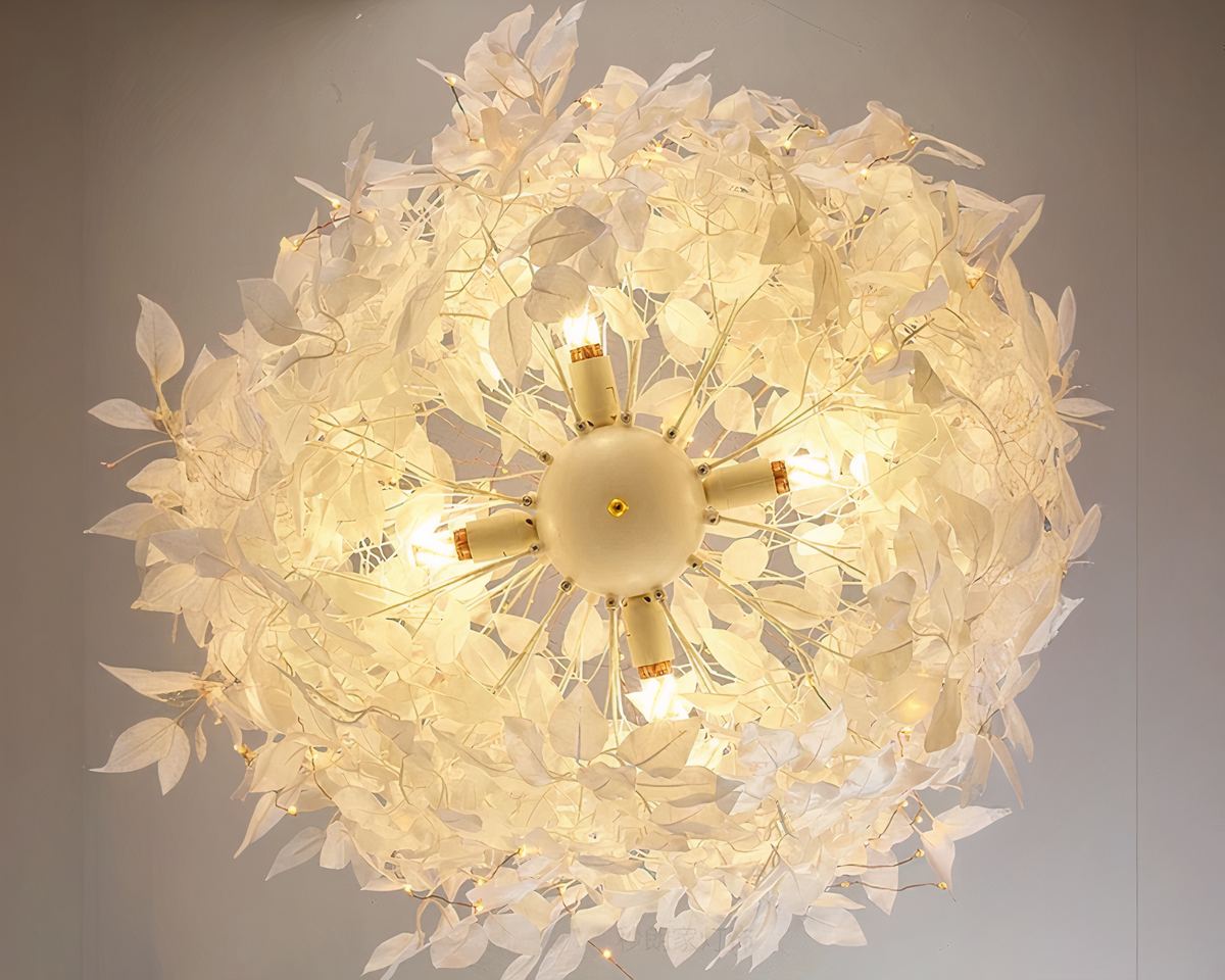 Lustre chambre cocooning à feuilles blanches suspendues, vue 5