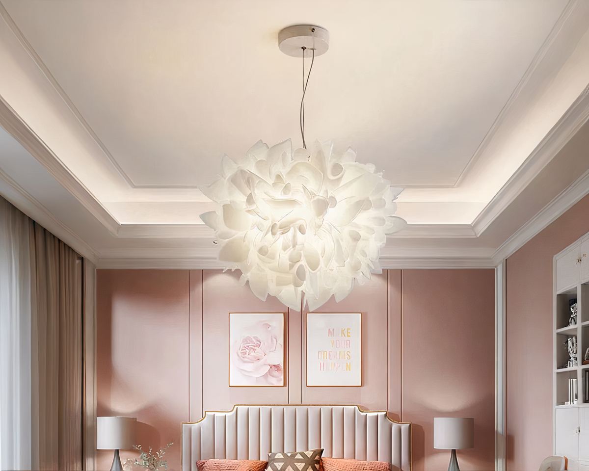 Lustre chambre cocooning fleur en acrylique blanc