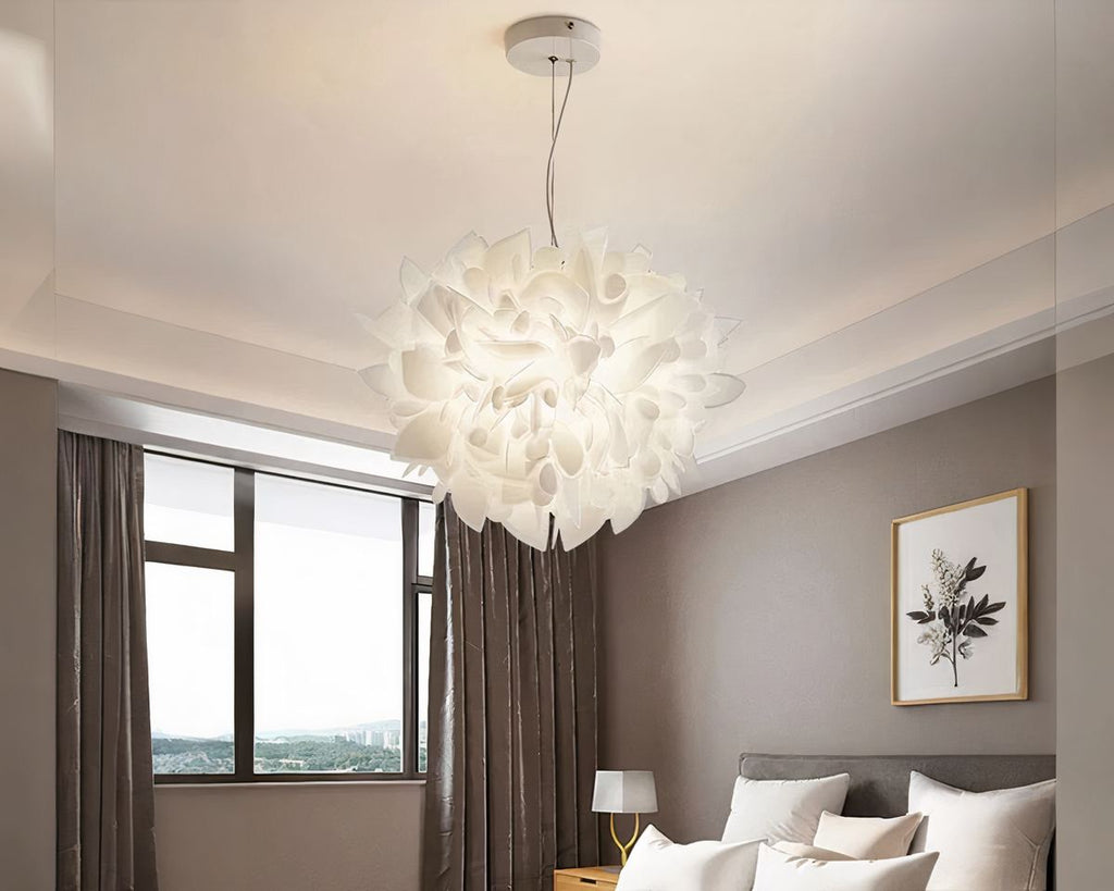 Lustre chambre cocooning fleur en acrylique blanc, vue 3