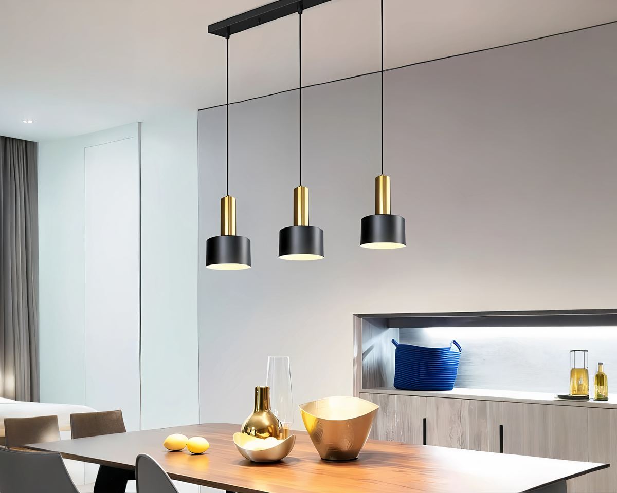 Lustre cuisine petite suspension noire et dorée, vue 3