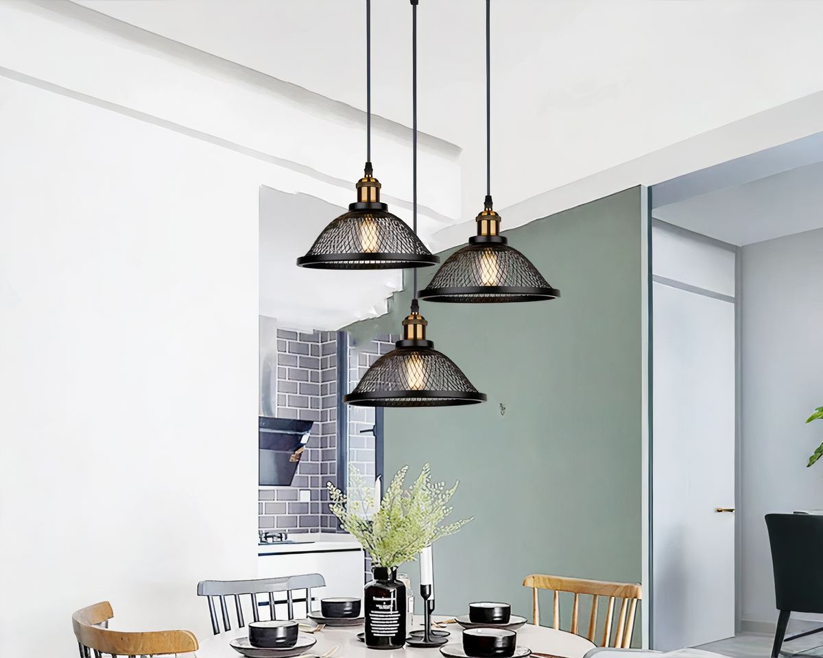 Lustre cuisine cage en maille noire et laiton, vue 3
