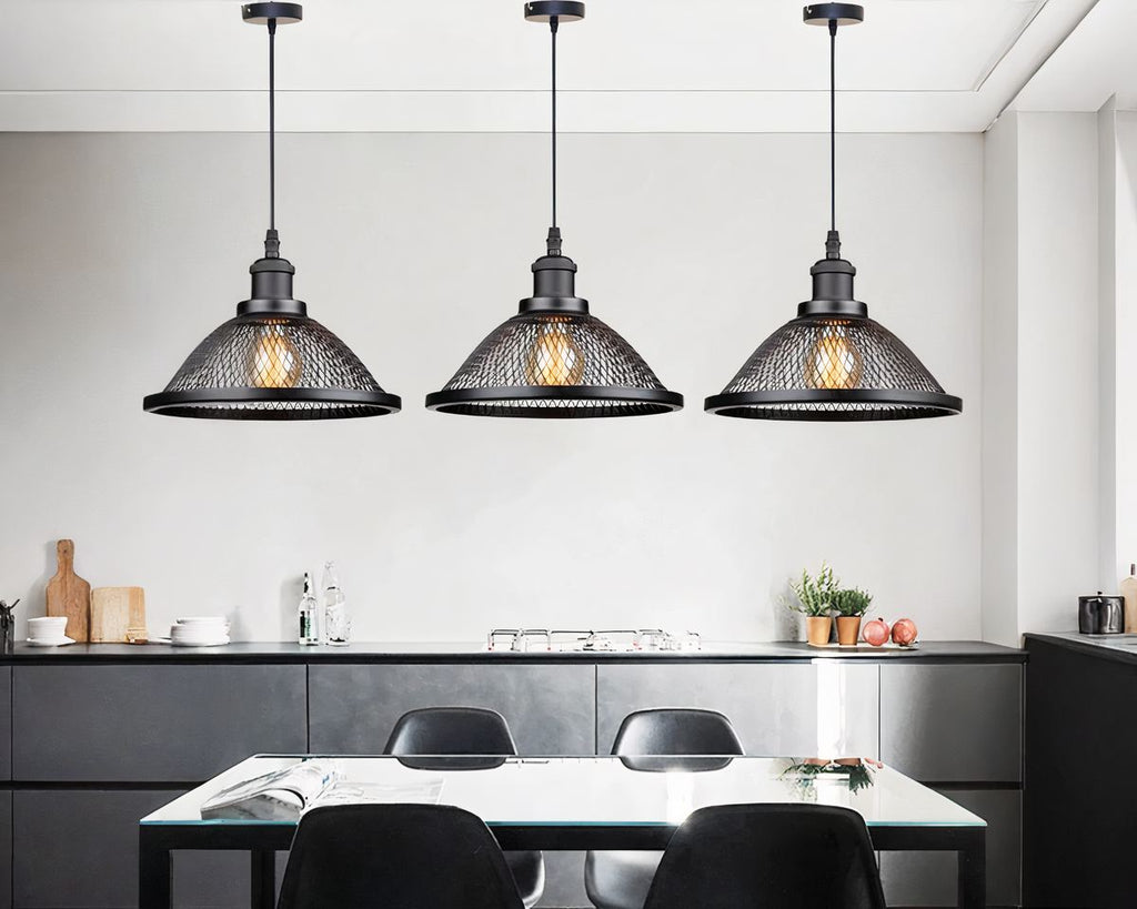 Lustre cuisine cage en maille noire et laiton, vue 4