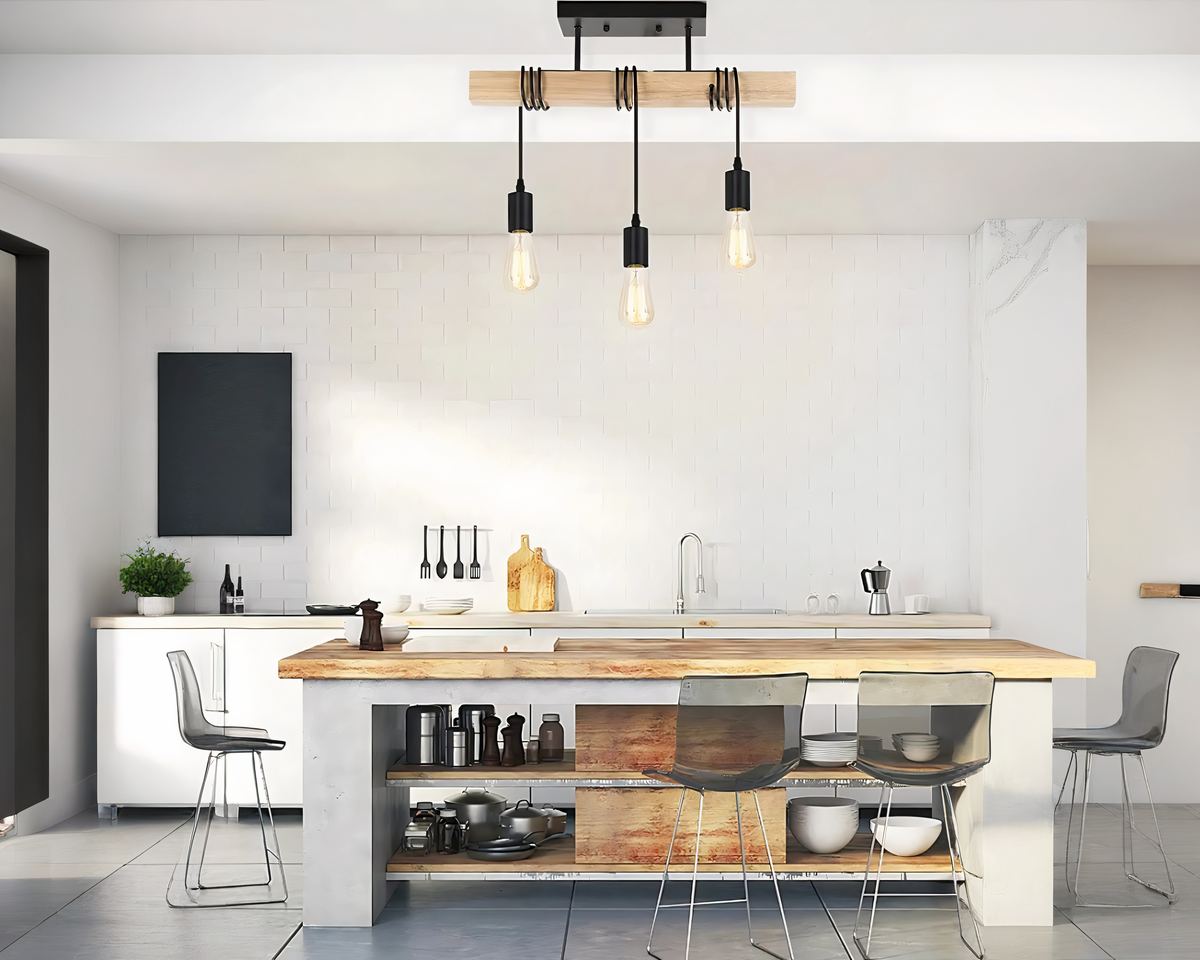 Lustre cuisine industriel à trois ampoules sur bois