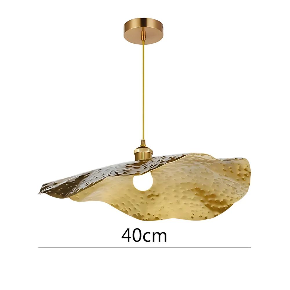 Lustre en fer forgé martelé doré forme chapeau, vue 9