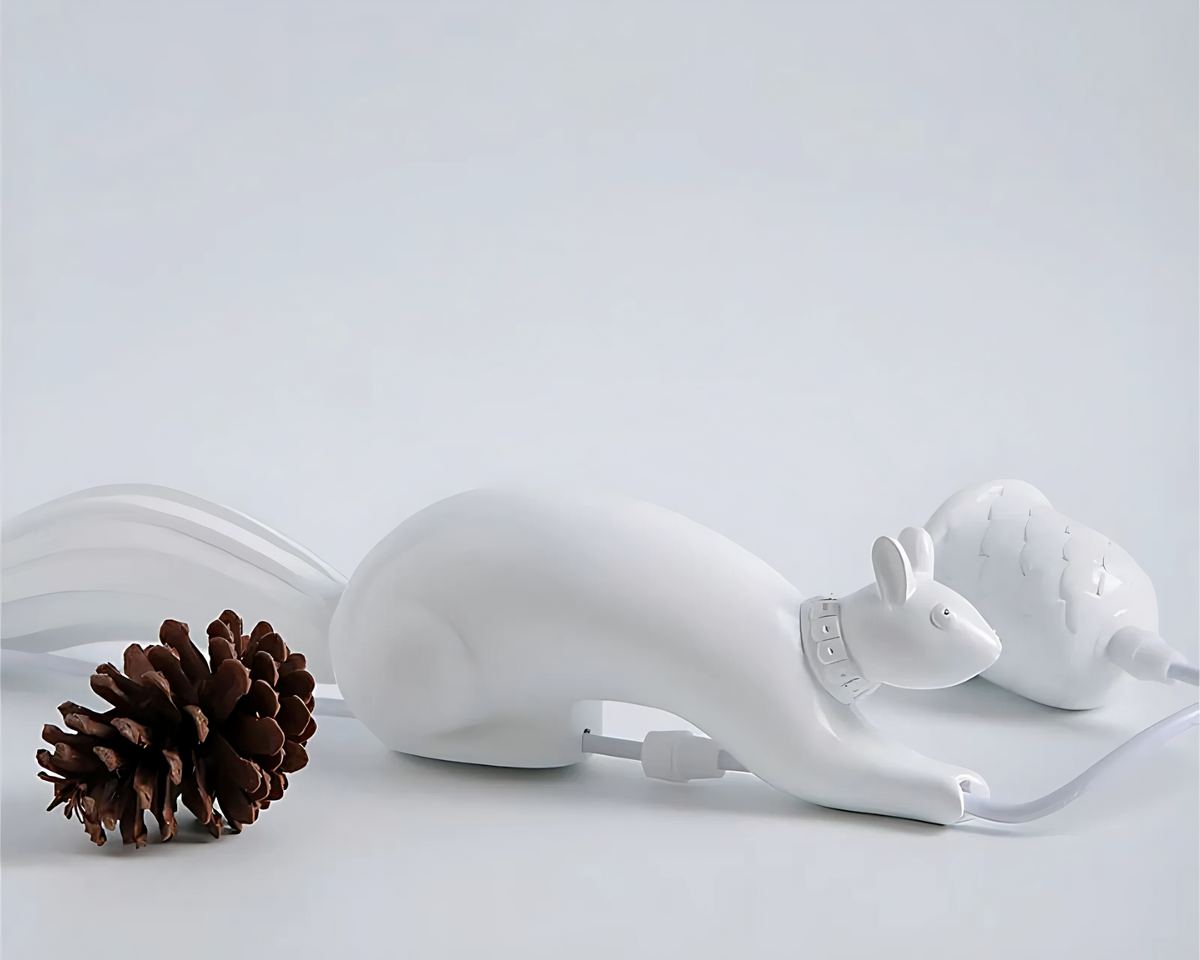 Lustre chambre bébé écureuil suspendu en résine, vue 11