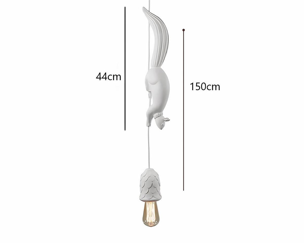 Lustre chambre bébé écureuil suspendu en résine, vue 13