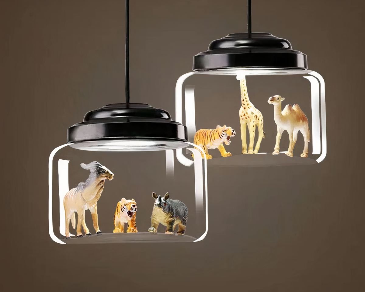 Lustre chambre bébé cube de verre avec figurines, vue 6