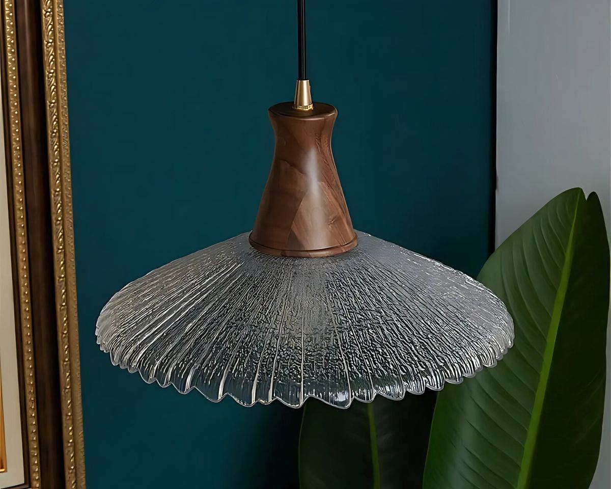 Lustre en bois et abat-jour verre chapeau rétro années 60, vue 9