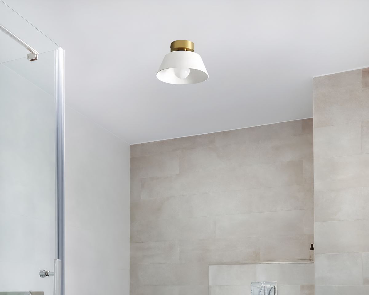 Lustre scandinave conique à touche dorée pour toilettes, vue 3
