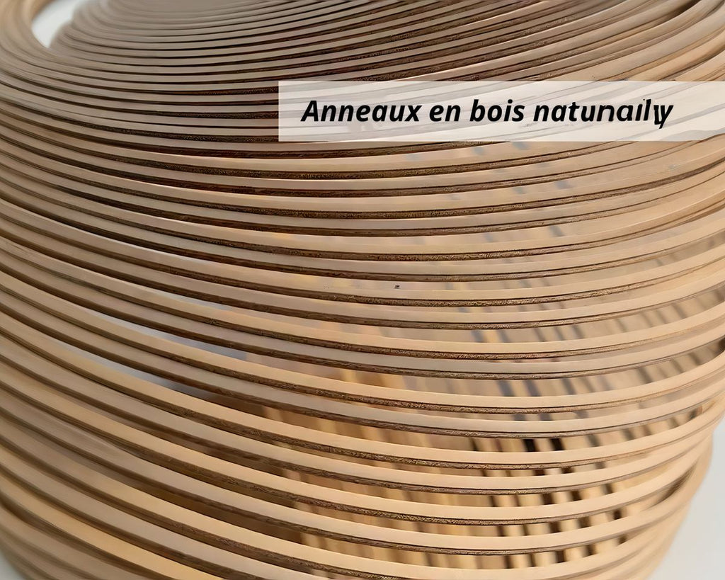 Grand lustre à anneaux de bois et barre LED, vue 4