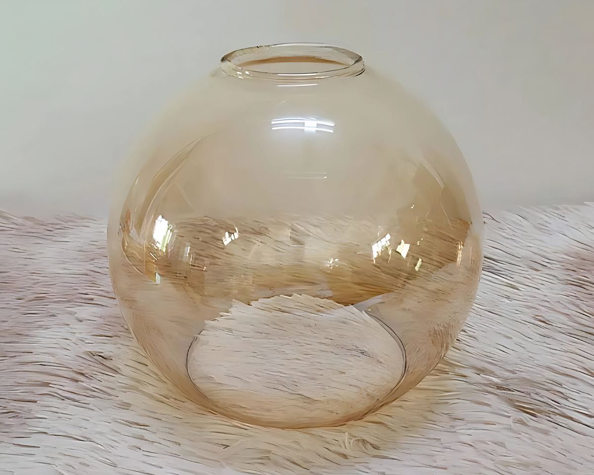 Globe lustre ancien rond en verre fumé, vue 2